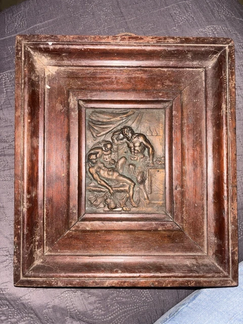 CADRE ANCIEN EN Bois Avec Bas relief En Bronze Sc ne Antique 21 X CADRE ANCIEN EN Bois Avec Bas relief En Bronze Sc ne Antique 21 X