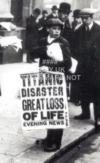 1912 Rms Titanic Newspaper Boy Photo Print Southampton White Star Line