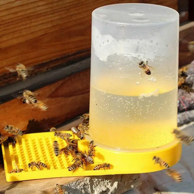 4 Pack Bee Feeders, Beehive Entrance Feeder, Beekeepings Water Dispenser]