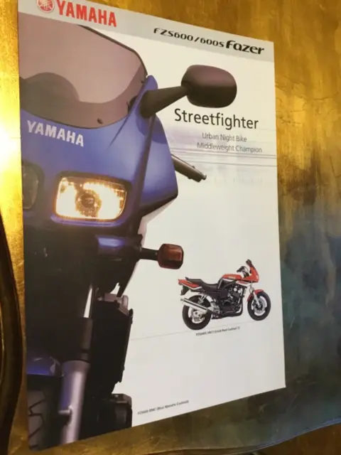 Yamaha FZS600 Fazer Original Motorcycle Brochure, leaflet