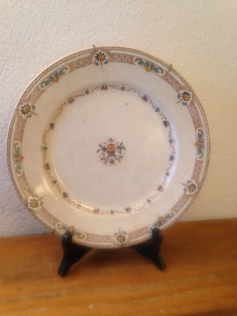 très belle assiette de collection  Longwy Modèle Delft Ancien