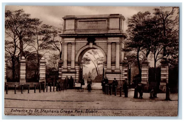 Dublin Ireland Postcard Entrance to St. Stephen's Green Park c1920's