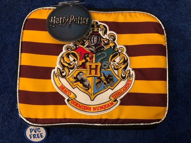 Harry Potter Hogwarts Soft Lunch Bag, Wizarding World, Warner Bros, Gryffindor