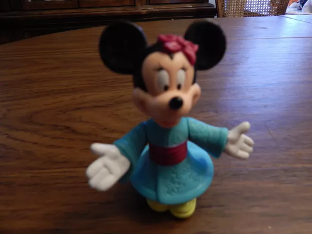 VINTAGE DISNEY 1993 Minnie Mouse in Japan Epcot McDonalds Happy Meal