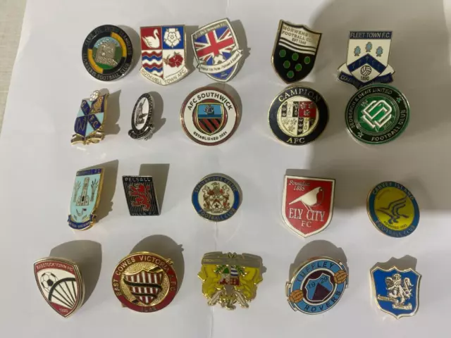 NON -LEAGUE FOOTBALL PIN BADGES x 20