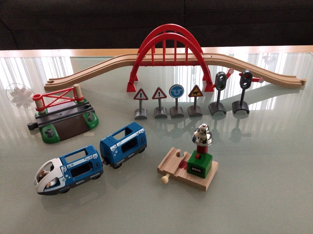 SunniMix Holzeisenbahn Zubehör - Bahnübergang & Gebäude Für Kinder