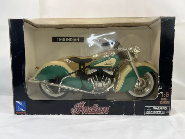 New Ray Roadrider Collection Teal Indian Motorcycle 1:6 Scale NIB