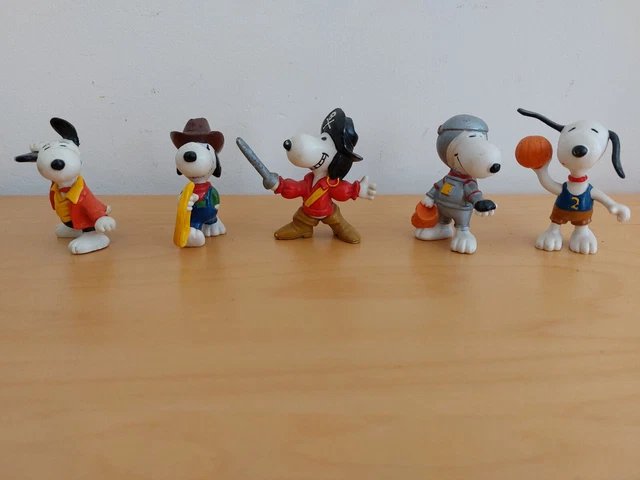 Figurine Snoopy Lanceur De Disque – États-Unis, Occasion En Très Bon état – Matière PVC, Thème BD Peanuts