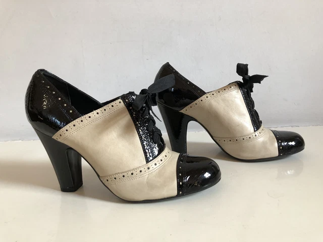 heeled brogues uk