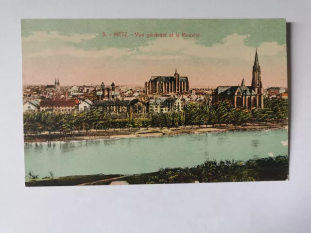 CPA 57 METZ - Vue Générale et la Moselle
