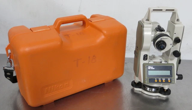 T187992 Nikon NE-20S Digital Theodolite w/ Carrying Case