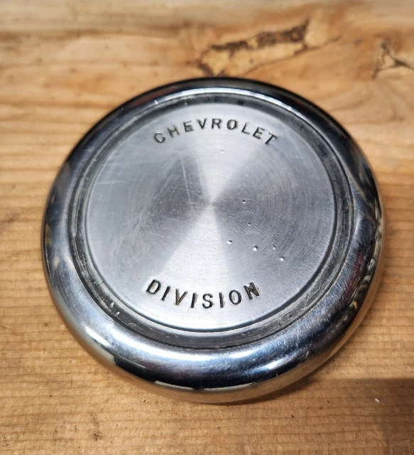 Vtg Chevrolet Car emblem Vtg Chevrolet Car emblem