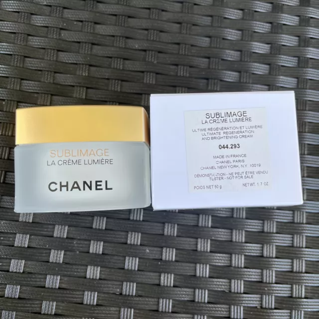 Chanel Sublimage La Creme Lumiere Ultimate Regeneration & Brightening Cream 1.7 oz.