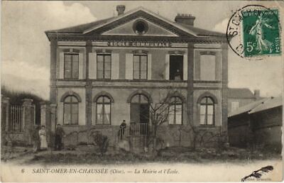 CPA saint-omer-en-chaussee City Hall and school (1207289)