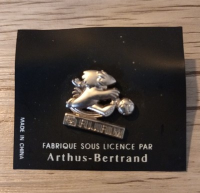 pins mondial de l'automobile 92 pneu hutchinson arthus bertrand 