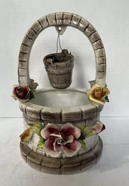 VINTAGE Capodimonte Porcelain Wishing Well w/ Roses Made in Italy 9.5” x 5.5”