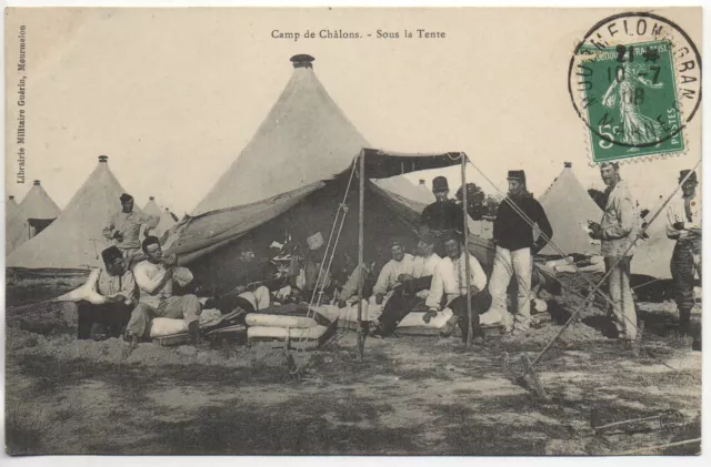 CHALONS SUR MARNE - Marne - CPA 51 - MILITARY LIFE - the camp - in the tent