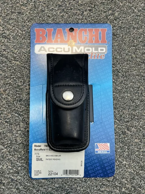 Bianchi AccuMold Elite 7907 OC/Mace Spray Pouch Size SMALL pln/blk chrome snap