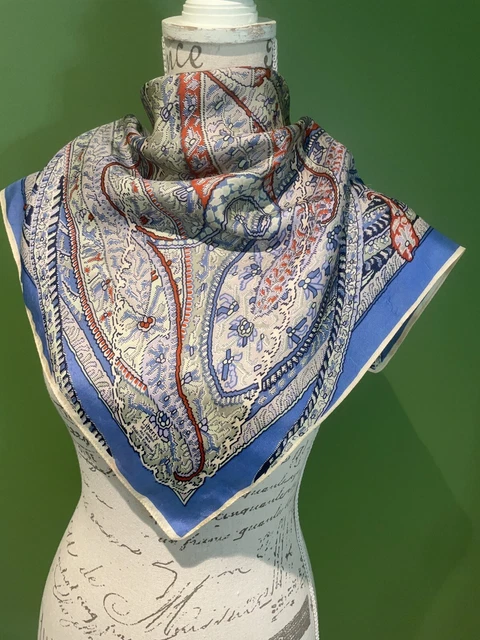 Liberty Londra. 2 Vivaci Sciarpe In Seta Vintage - Blu Liberty Anni '50