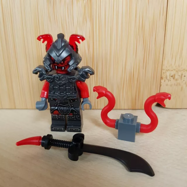 LEGO NINJAGO VERMILLION Warrior Minifigure 2017 891726 njo308