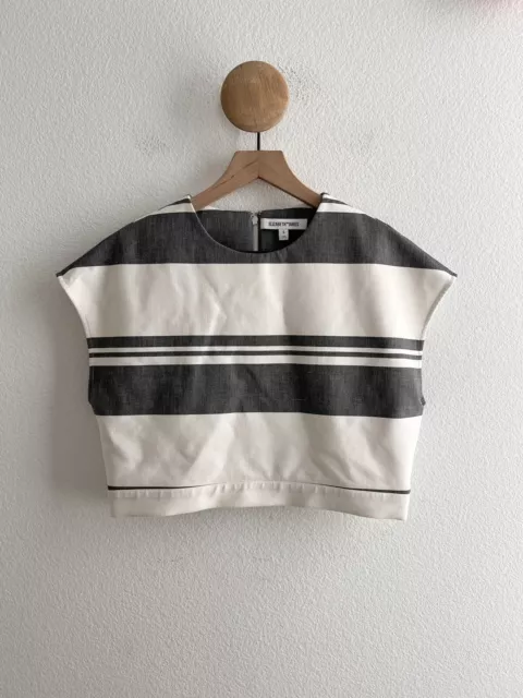 Elizabeth and James Striped Colton Top Size Small *Flaw*