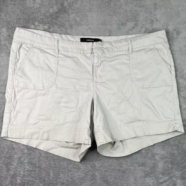Torrid Shorts Womens 26 Beige Tan Hot Pants Chino Cotton Casual Logo Meas 45x6