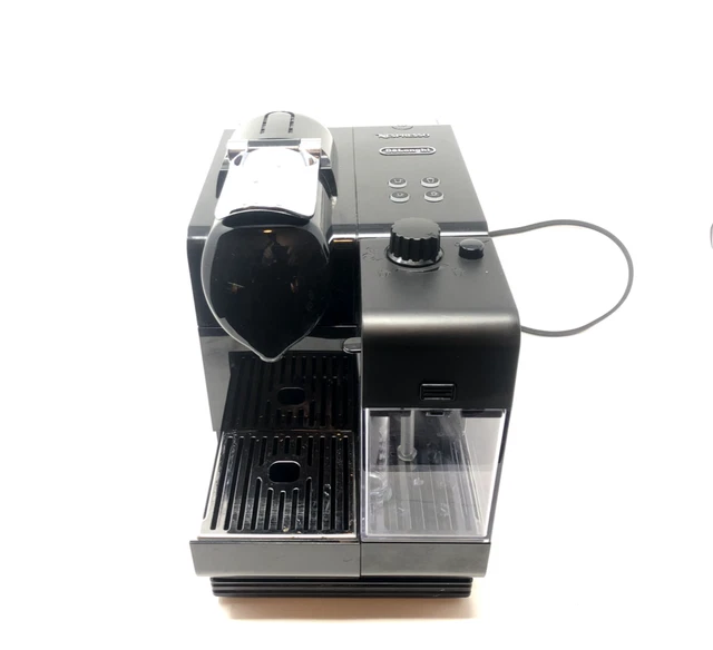 DELONGHI LATTISSIMA EN520B Nespresso Capsule Espresso Coffee Machine