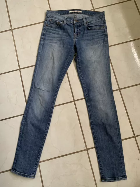 J BRAND Light Wash Distressed SKINNY LEG Jeans in SONGBIRD Sz 25