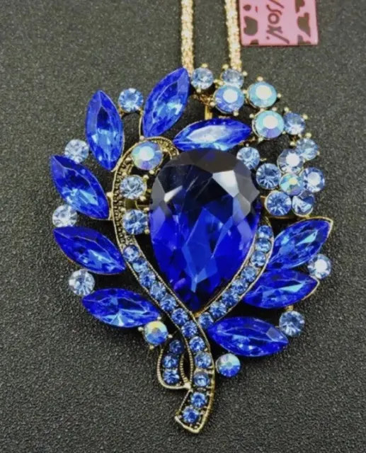 Betsey Johnson Blue Rhinestone Crystal Flower Pendant Necklace Brooch NWT
