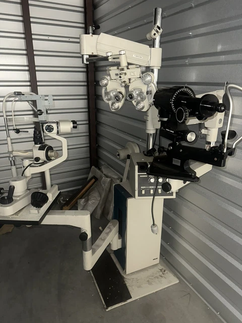 Topcon Lane Chair, Stand, Phoropter, Slit lamp, Trial Lense Set, Mirror,Displays