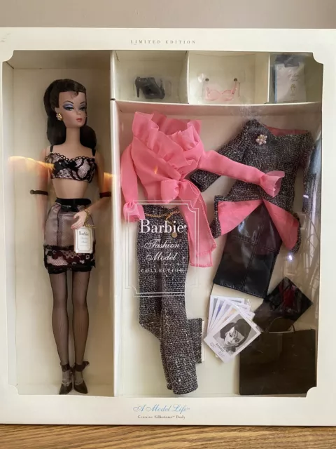 A Model Life Silkstone Barbie Giftset Limited Edition 2002 BIB/NRFB #00147