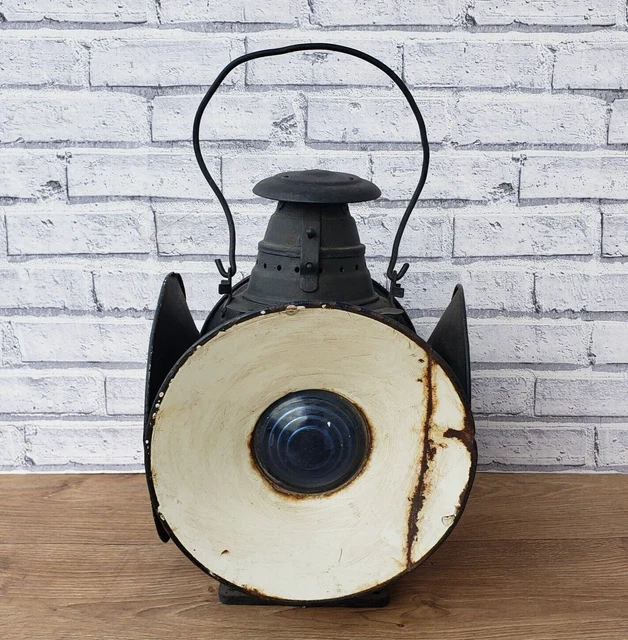 Vintage Replica Railroad Lantern Antique collectible kerosene oil Railway lamp.