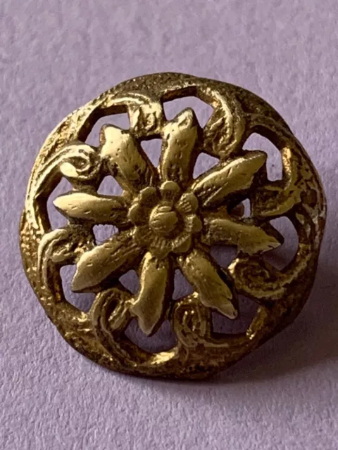 BOUTON DE COLLECTION ANCIEN  19 ème  LAITON DORÉ  13 mm