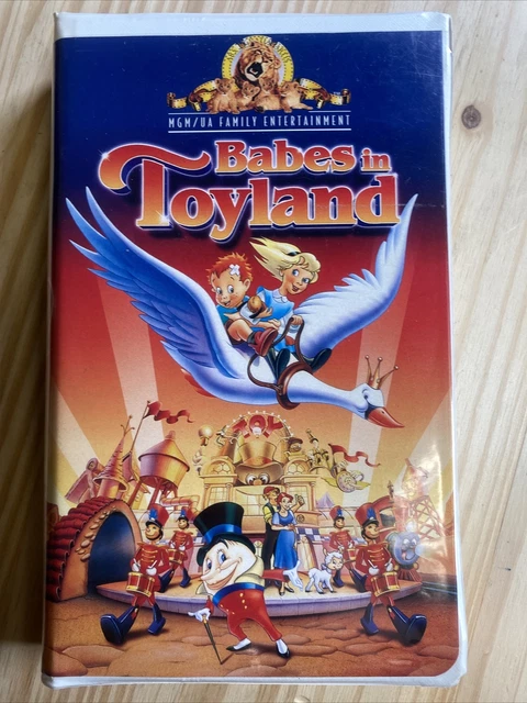 BABES IN TOYLAND VHS Tape Movie 1997 Magical Animated Kids Christmas Tale MGM $ - PicClick BABES IN TOYLAND VHS Tape Movie 1997 Magical Animated Kids Christmas Tale MGM $ - PicClick