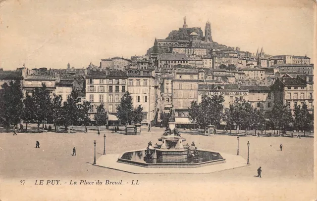 LE PUY - la Place du Breuil