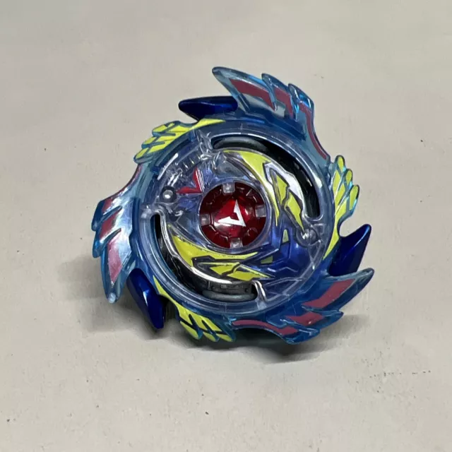 Hasbro Beyblade Burst Evolution SwitchStrike - Genesis Valtryek V3