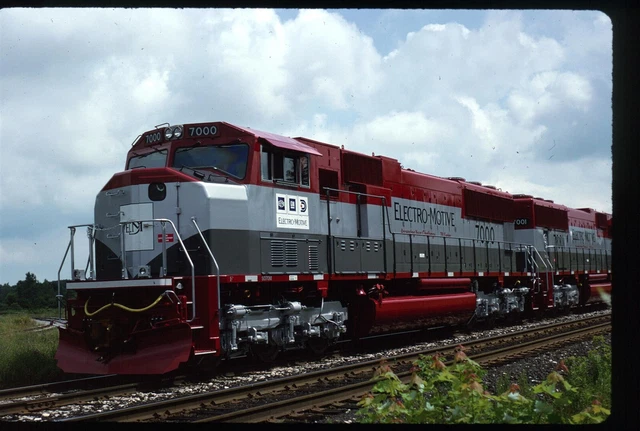 Original Railroad Slide - EMDX Electro-Motive Division 7000 London ON 7-16-1992 Original Railroad Slide - EMDX Electro-Motive Division 7000 London ON 7-16-1992