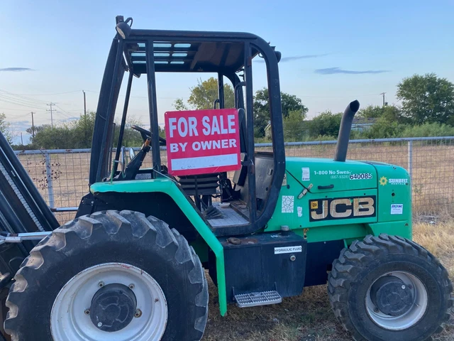 JCB fork lift used green 15000 lbs 