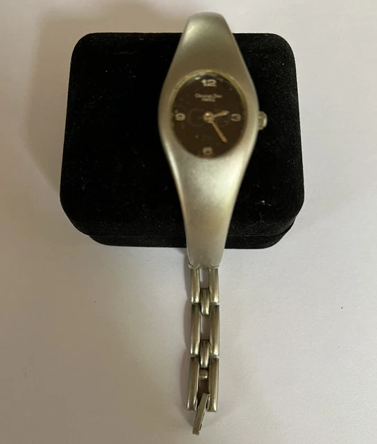 Rare Vintage CHRISTIAN DIOR Ladies Wrist Watch Swiss Matt Steel Bracelet WB8101