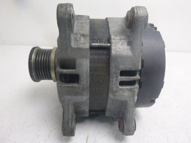 2012 AUDI A4 2.0 Alternateur Diesel 14V 150A 03L903017