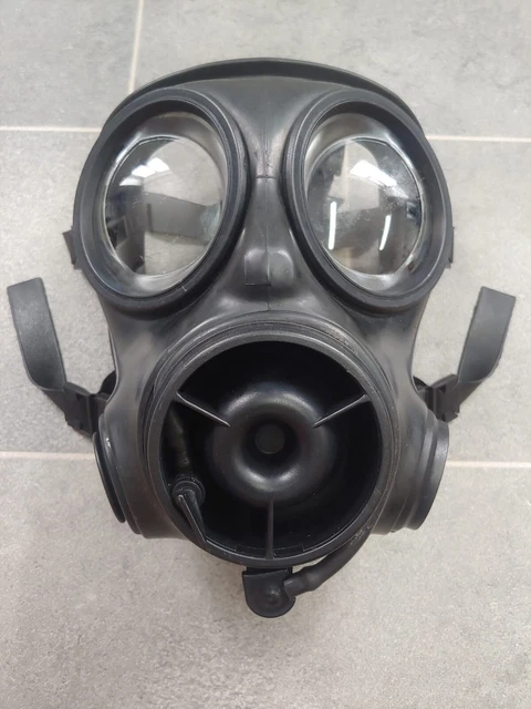 BRITISH ARMY ISSUE Avon S10 Respirator Gas Mask Size 2 Surplus ...