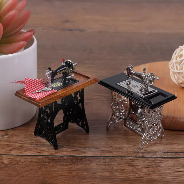 1:12 Dollhouse Mini Furniture Sewing Machine with Scissors for Doll House De LR1