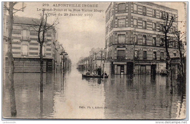 94 ALFORTVILLE - crue de 1910 - rond point de la rue V Hugo