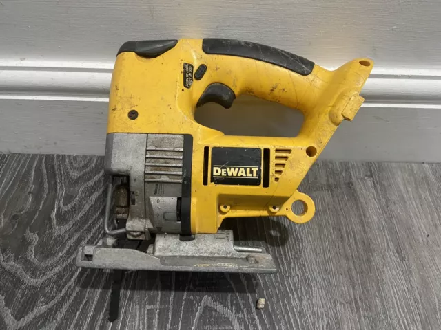 Dewalt DW933 18v Xrp Cordless Jigsaw Body Only Heavy Duty Easy Blade Change