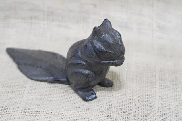 Rustic Cast Iron Squirrel Home Garden Door Stopper Stop Wedge Key Safe Hide Box