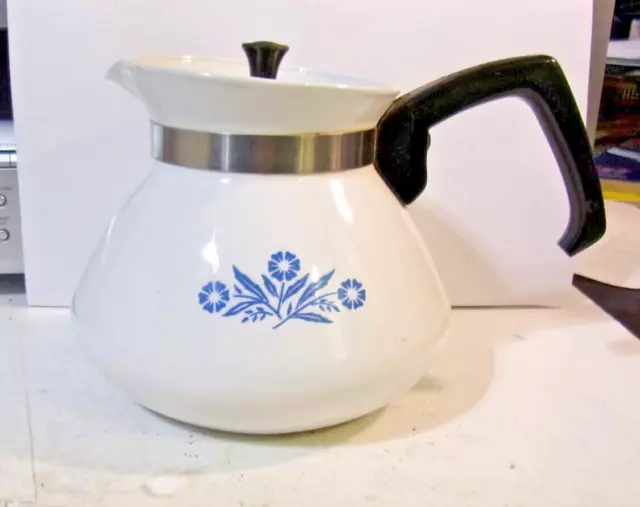 Vintage Corning Ware Blue Cornflower 6 Cup Tea Pot Kettle P-104 With Lid Clean