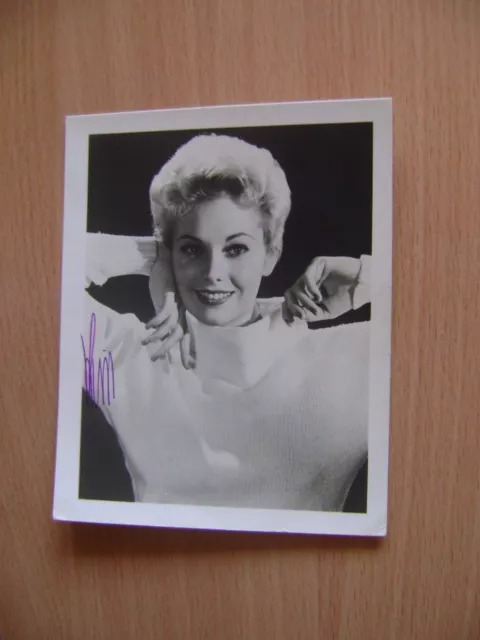 Kim Novak- Original hand signed promo photo with envelope from 1950's