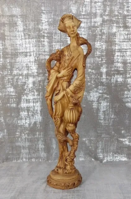 VINTAGE RESIN ORIENTAL HANDMADE Figurine Sculpture Goddess