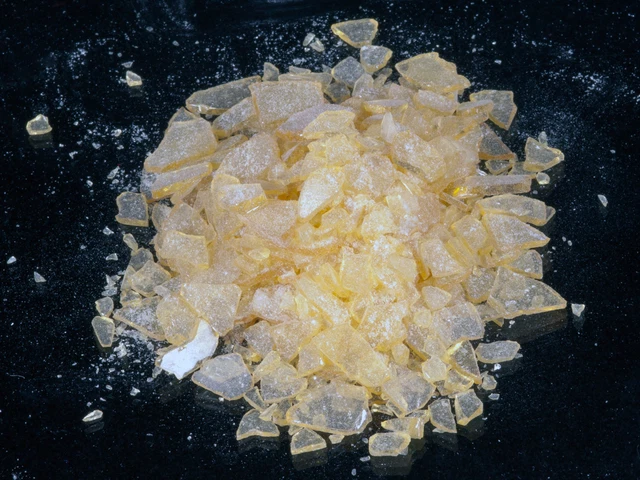 Resina de colofonia (escamas), resina de pino,500 g-25 kg