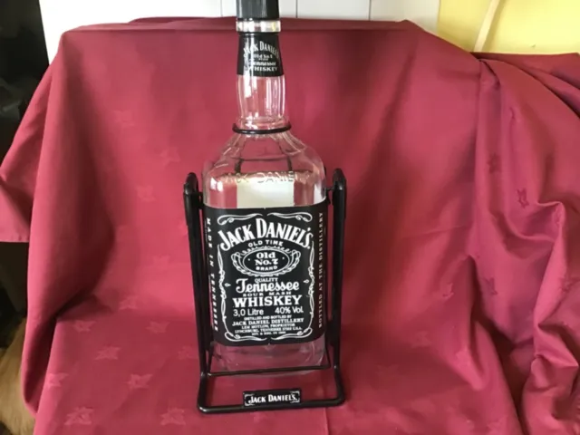 Jack Daniels 3 Litre Bottle with Swing Cradle